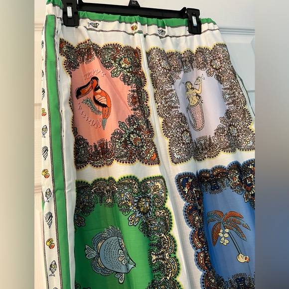 Beautiful summer pants - Picture 2 of 5